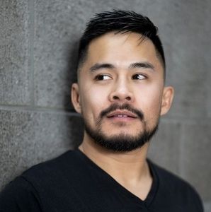 Meet your Posher, Cliff